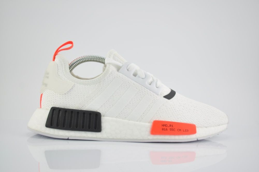 adidas nmd r1 serial pack cloud white